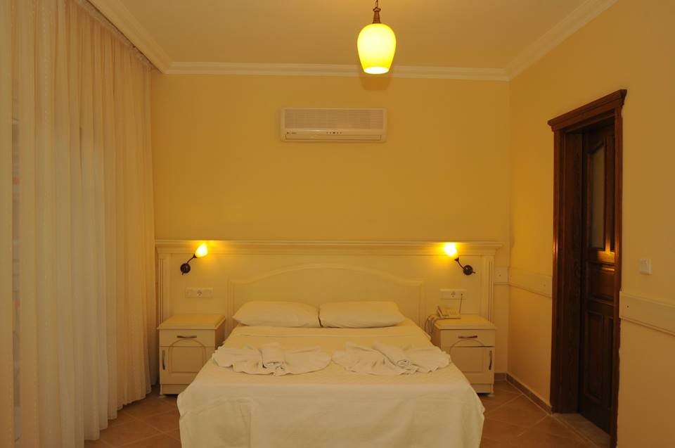 The Grand Ucel Hotel
