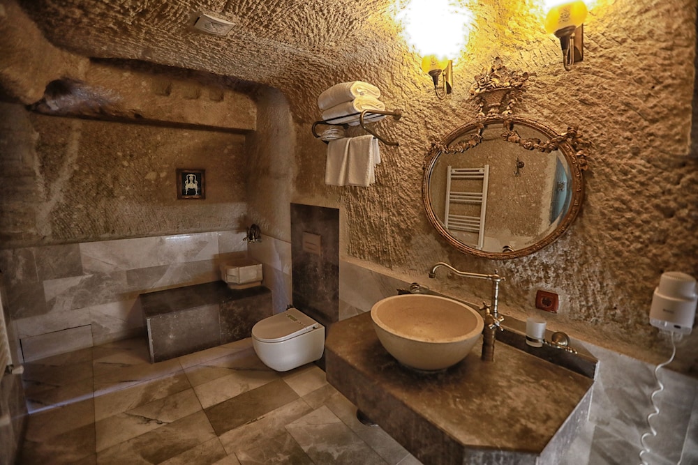 Travellers Cave - Traveller's
