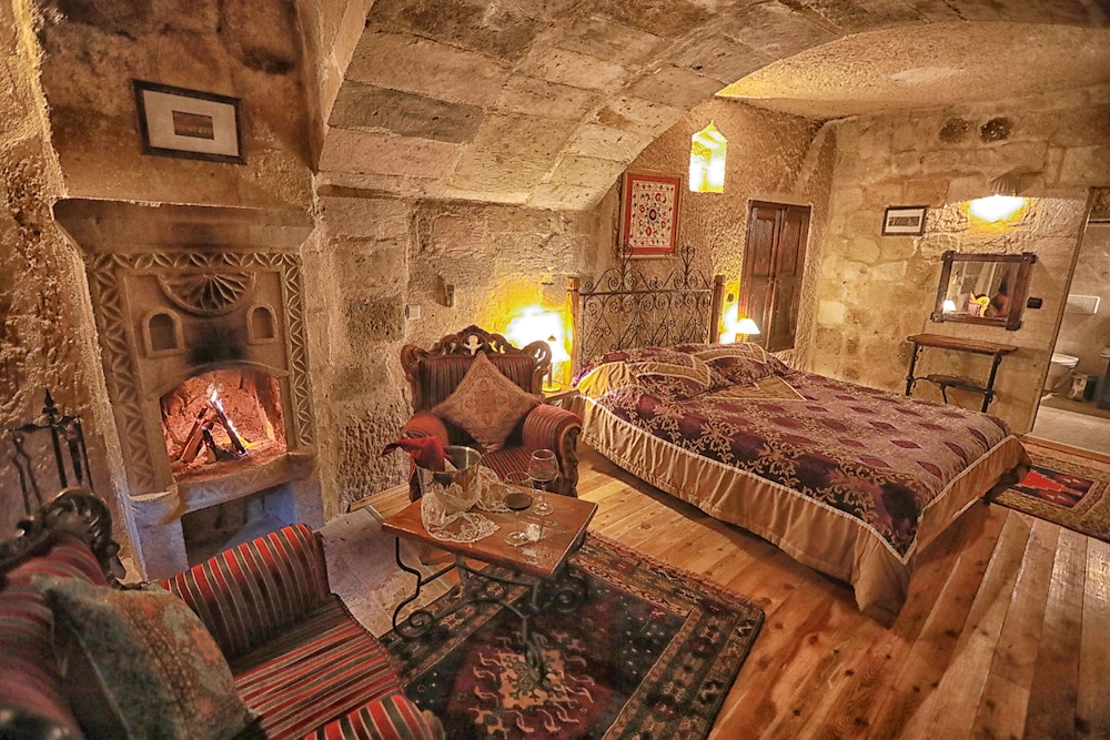 Travellers Cave - Traveller's