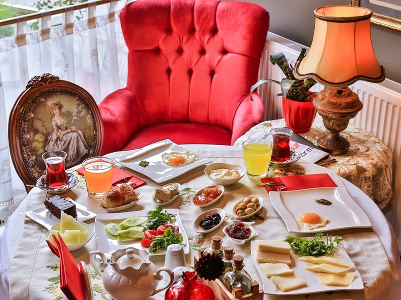 Faik Pasha Hotel