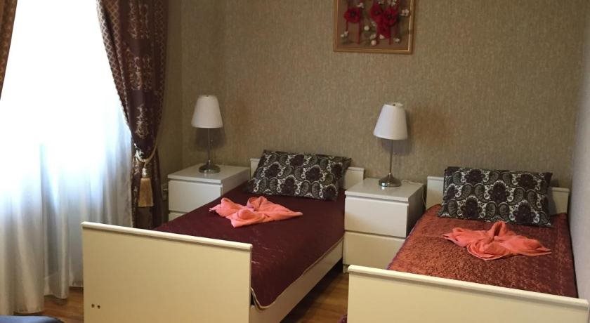 Ark Hotel