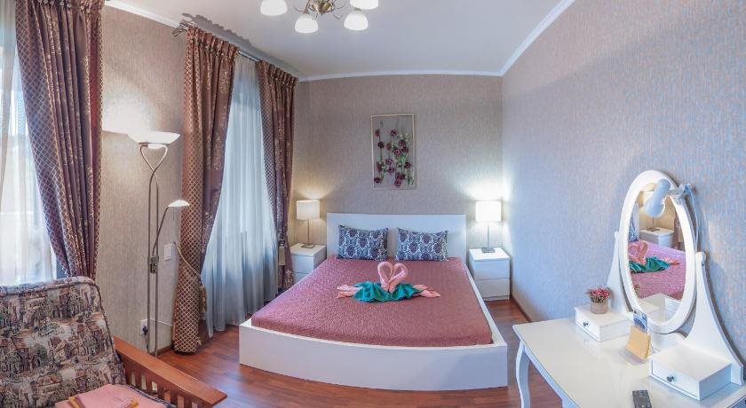 Ark Hotel