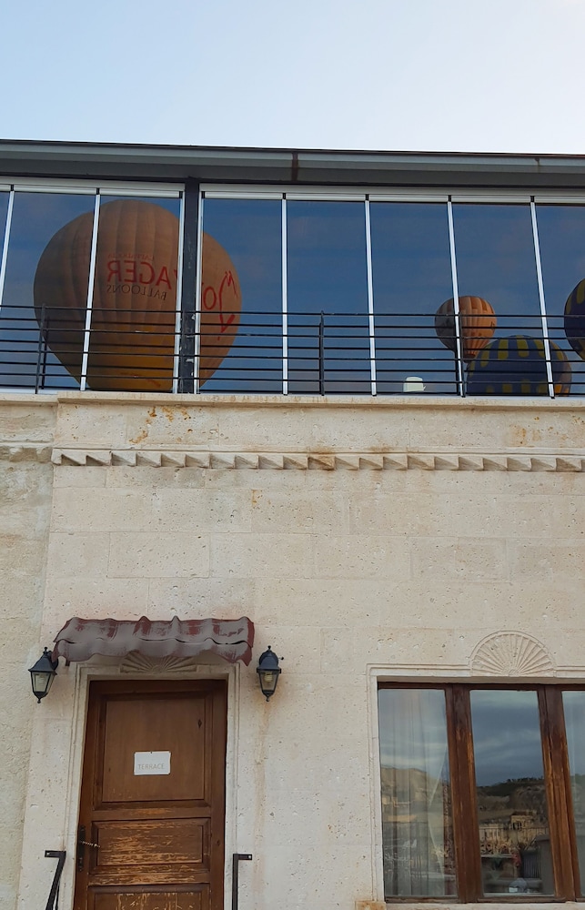Karadut Cave Hotel