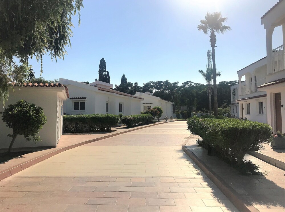 Fig Tree Z Holiday Resort