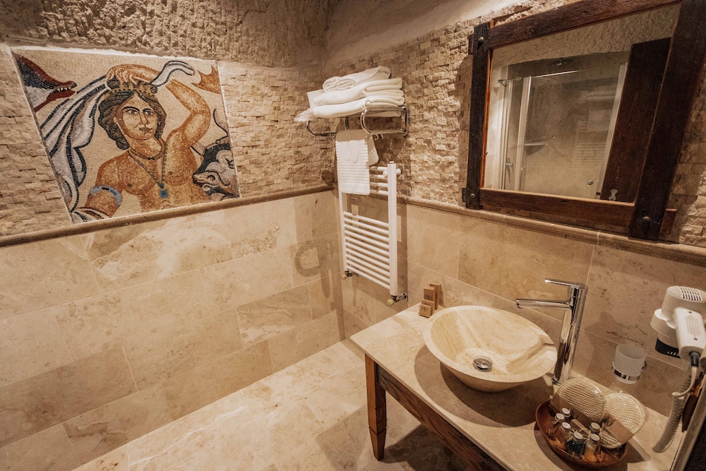 Aza Cave Hotel