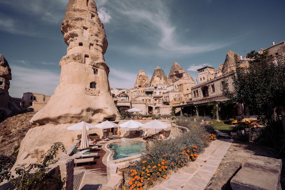 Aza Cave Hotel