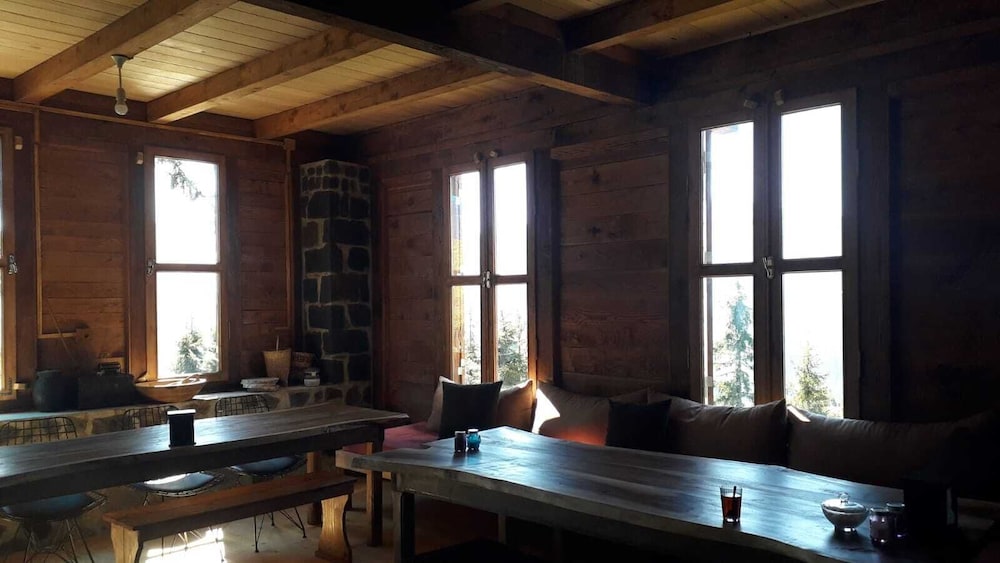 Pokut Inn