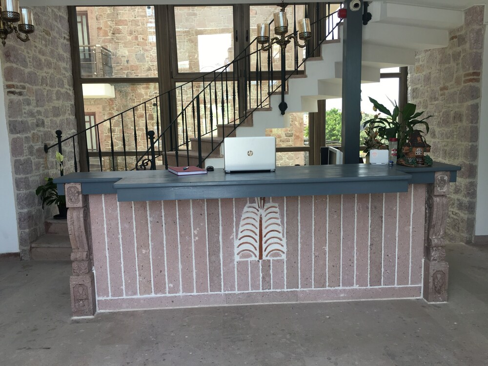 Cunda Mira Butik Otel