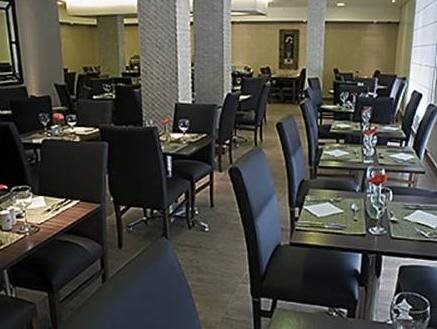 Roochelle Hotel By Nobile