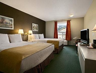Super 8 by Wyndham Revelstoke BC