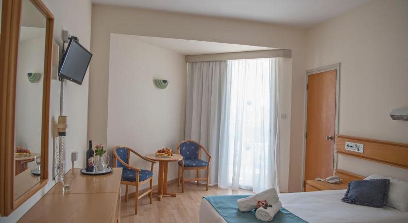 Kissos Hotel
