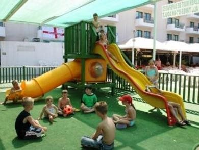 Artemis Hotel Apartments