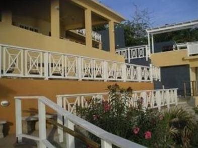 Moxons Beach Club