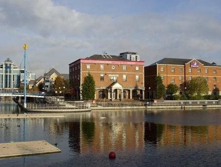 Premier Inn Manchester Salford Quays