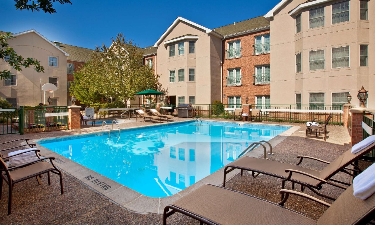 Homewood Suites Kansas City Airport