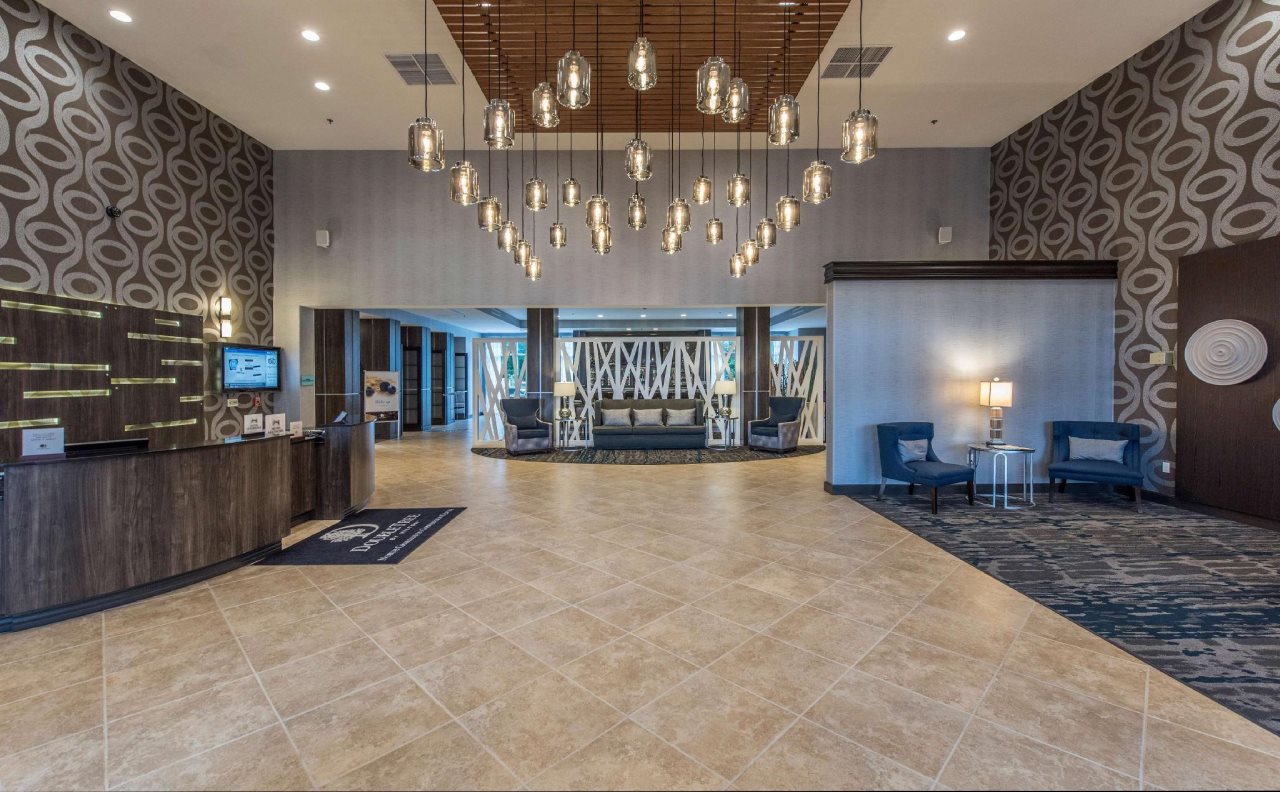 DoubleTree by Hilton North Charleston Convention Center