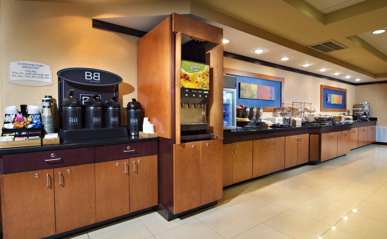Fairfield Inn & Suites Charleston Airport/Convention Center