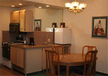 The Black Horse Lodge Suites