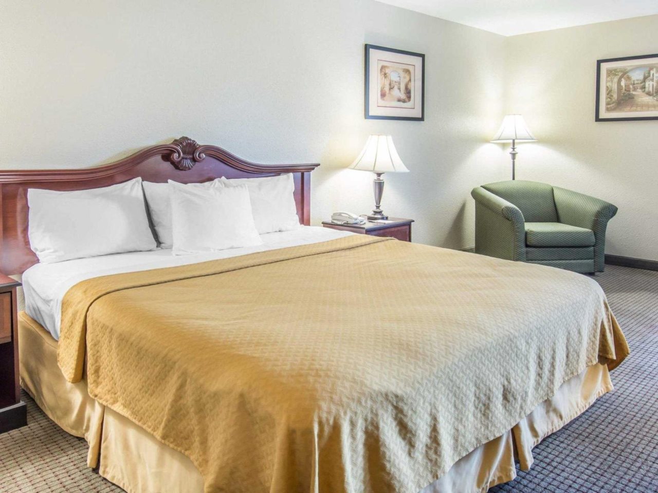 Quality Inn Downtown 4th Avenue