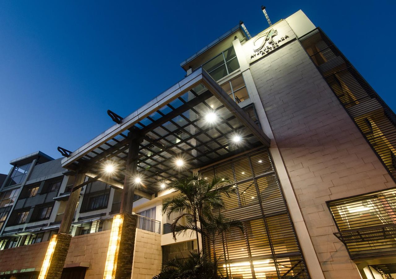 The Avenue Plaza Hotel