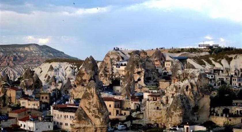 Sakura Cave Hotel