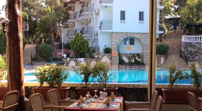R.E.D Hotel