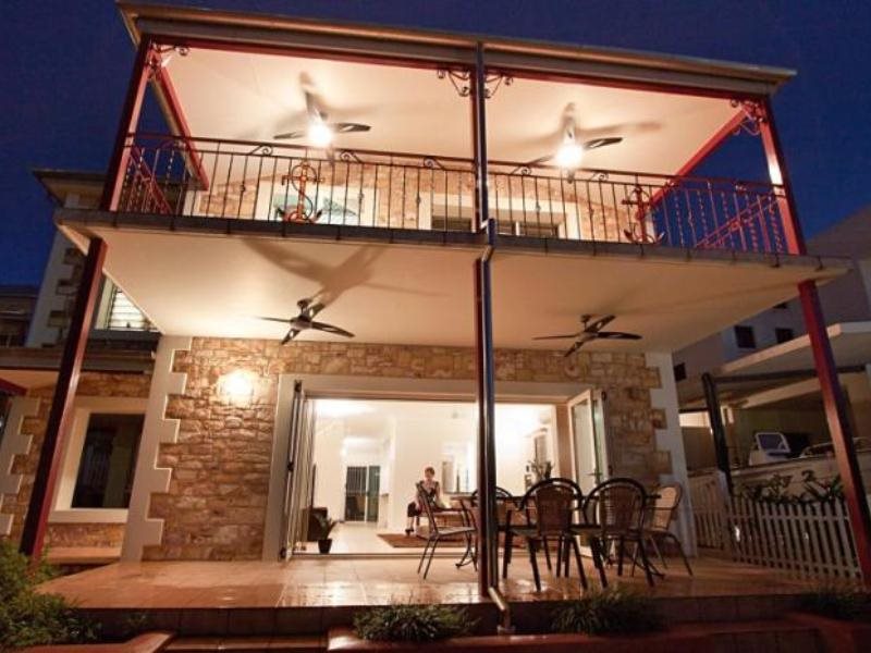 La Marina Waterfront Villa