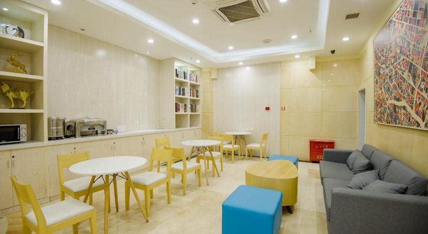 Hanting Express Chongqing Shiqiaopu Branch