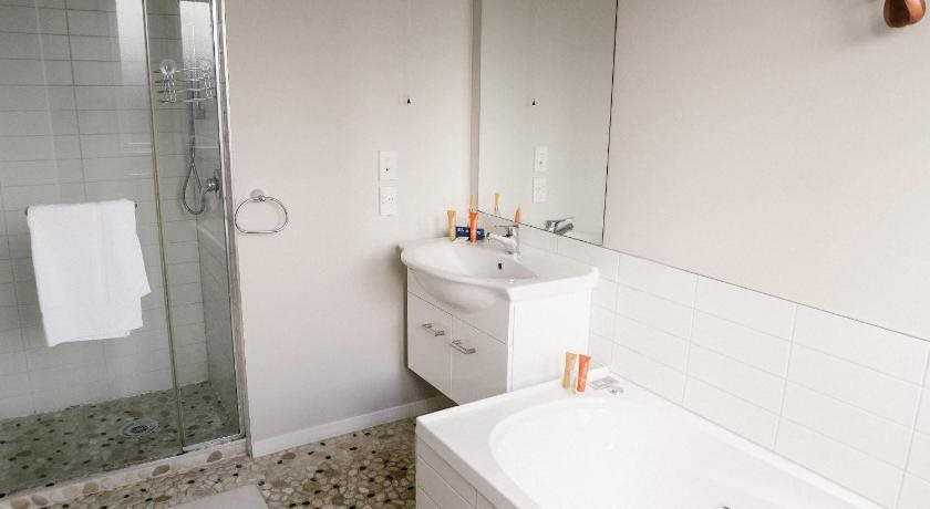 Waterfront Apartments Whitianga