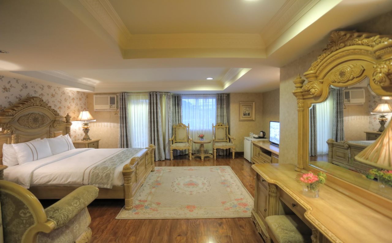 Villa Caceres Hotel