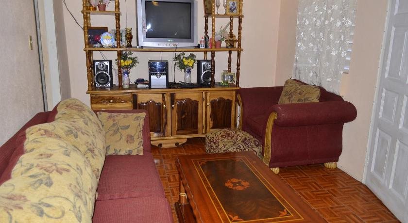 Little Shaw Park Guest House