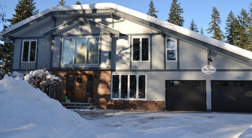 The Pines Bed & Breakfast