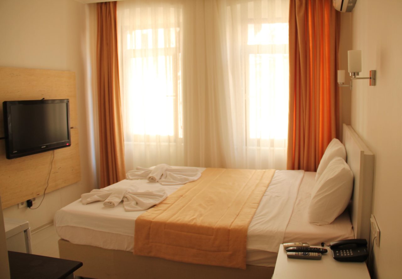 Hot Residence Taksim Square
