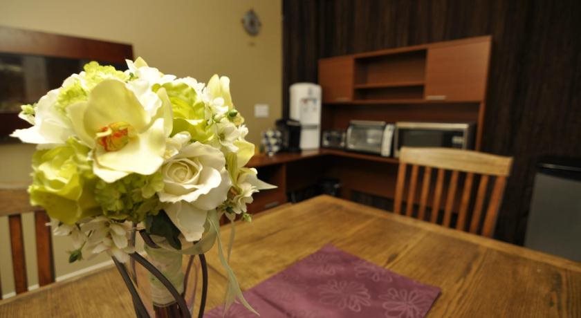 Cornerstone Bed And Breakfast