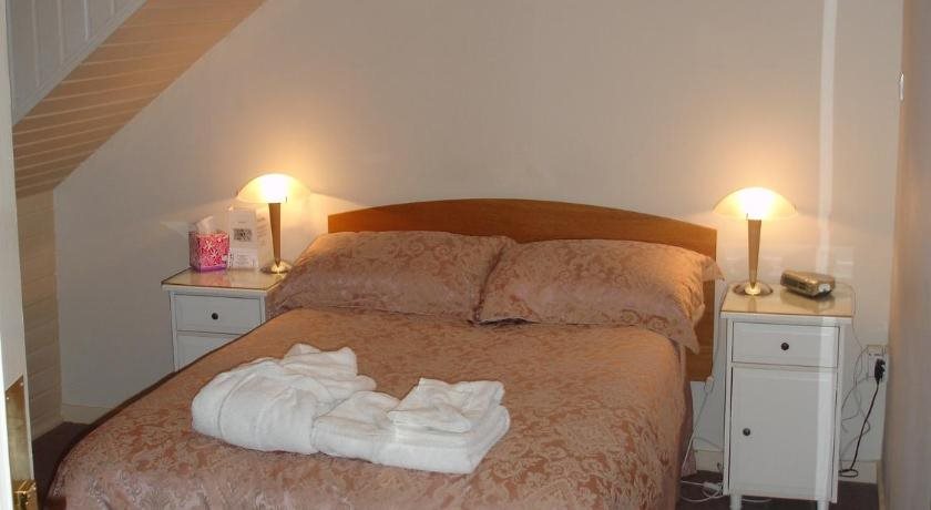 Pincerna Rooms