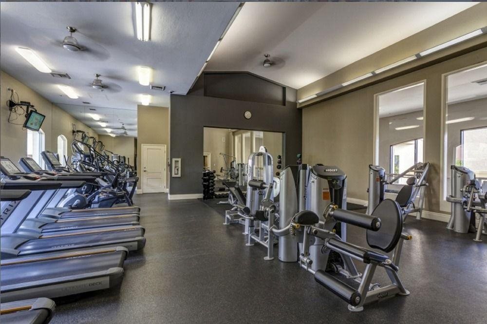 Global Luxury Suites At Seaside Way