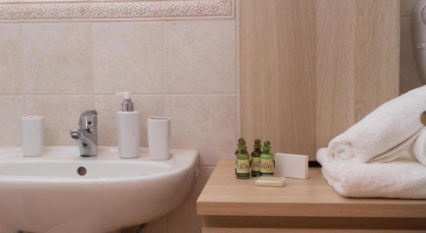 Aelia Suites