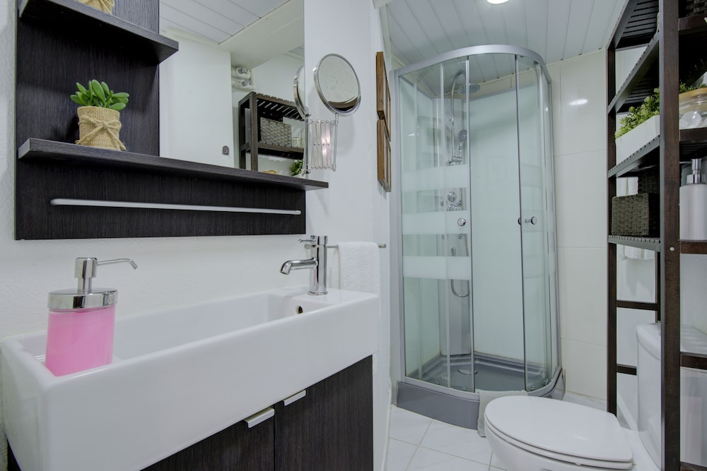 Posh Residences