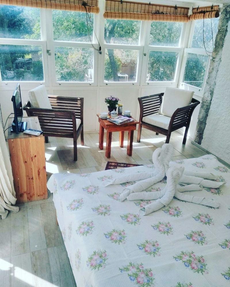 Chakra Boutique Hotel