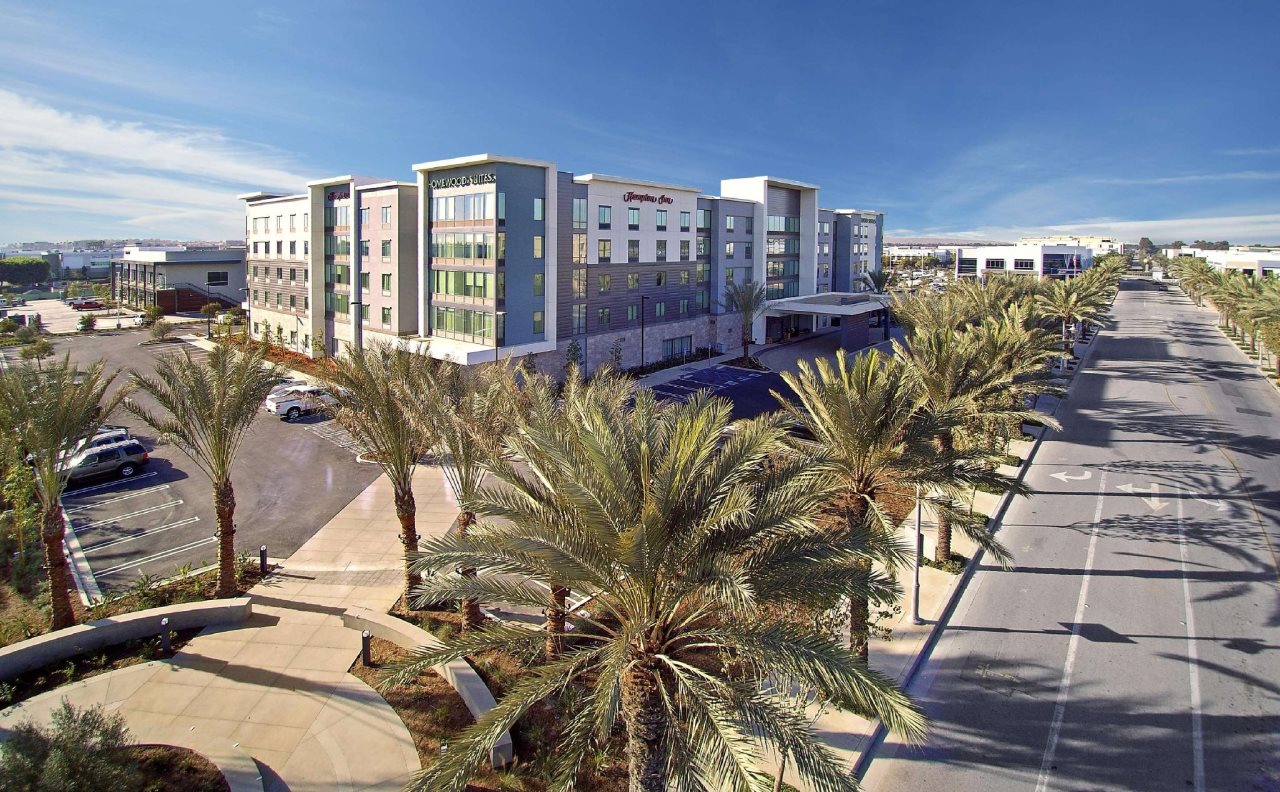 Hampton Inn Long Beach Airport