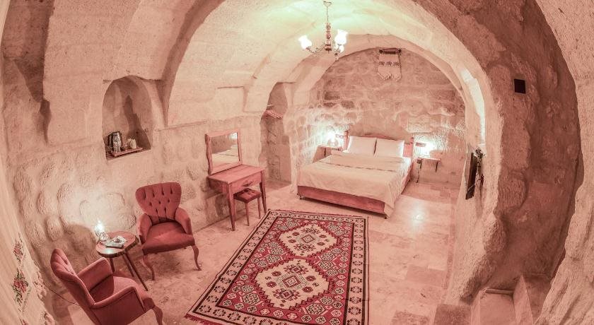 Mosaic Cave Hotel