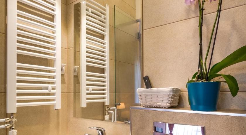 Veneti Suites