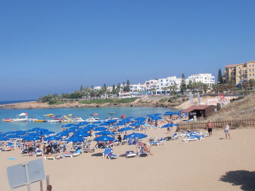 Kapparis Beach Villa 1